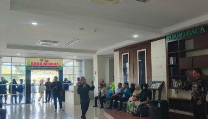 Puluhan Dosen IAIN Gorontalo Demo Tuntut Hak, Rektor Enggan Temui Massa