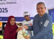 PT AGIT Salurkan 8.500 Paket Sembako dalam Bazar Ramadan untuk Warga Gorut