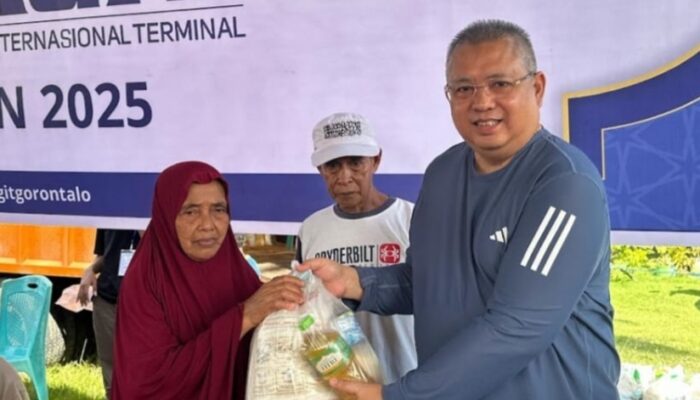 PT AGIT Salurkan 8.500 Paket Sembako dalam Bazar Ramadan untuk Warga Gorut