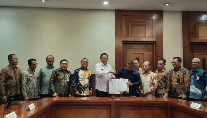 Pemprov Gorontalo Gandeng ID FOOD Percepat Hilirisasi Industri Ayam Terintegrasi
