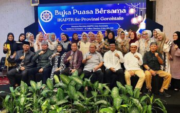 Buka Puasa Bersama Jebolan IPDN, Mungkinkah Walikota Adhan Dambea Bermohon Perhatian Gubernur Lewat Sekda Provinsi Gorontalo?